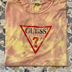 Guess shirt from Pac-sun. Size Medium.